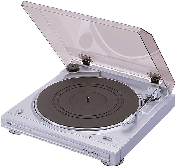 Denon DP 29 F Plattenspieler silber